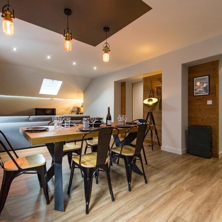 2 appartements Ski 3 Vallées & vélo 8-12 pers - Appartement - 19