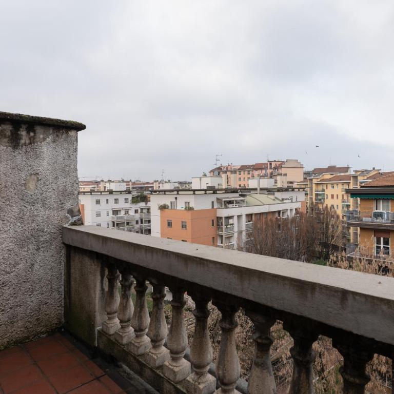Lambrate - Corti - Bilocale con ampio balcone - Appartamento con 1 Camera da Letto - 20