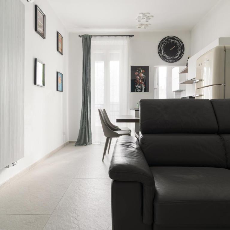 Lambrate - Corti - Bilocale con ampio balcone - Appartamento con 1 Camera da Letto - 26