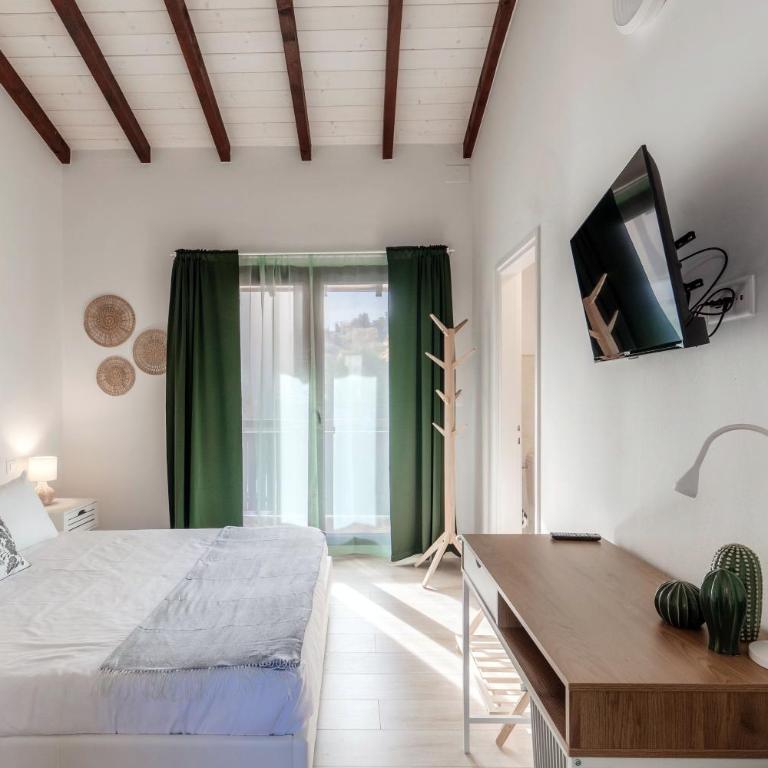 Florida Ascona Rooms by Quokka 360 - Between the Lake and the City - Camera Queen con Balcone - 1
