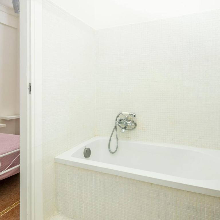 La Casa di Bruno, Terrace, in the Heart of Genova - Apartment - 10