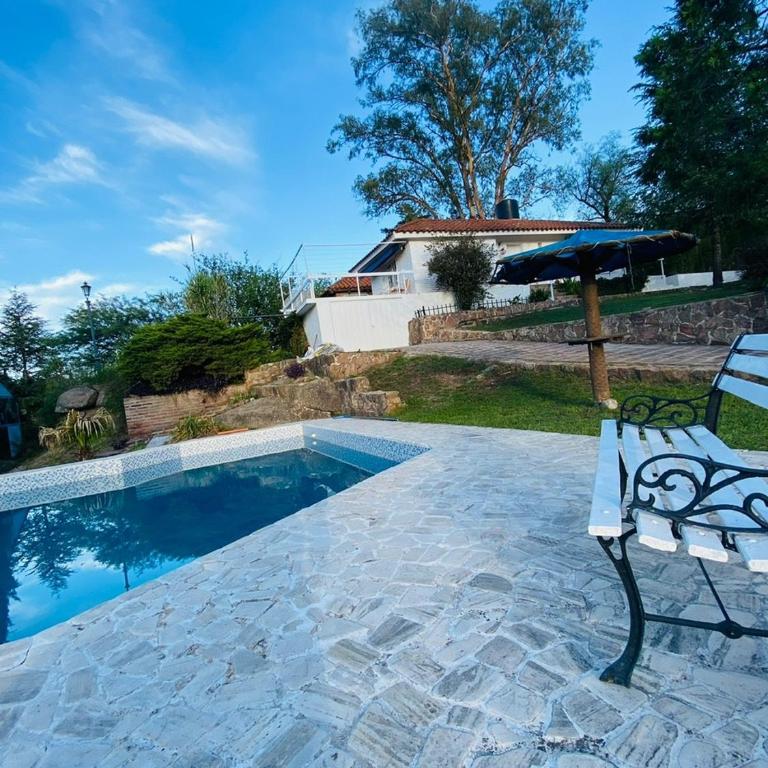 Casa con Piscina y Vista al Lago - Casa de 2 dormitorios - 29