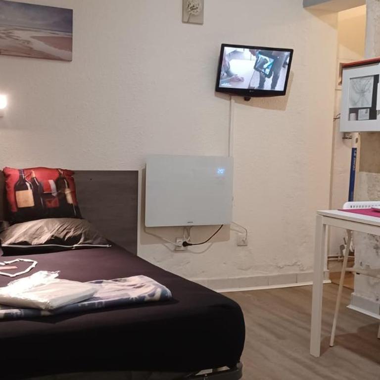 Studio Coeur de Bordeaux Terrasse Wifi gratuit - Studio - 8