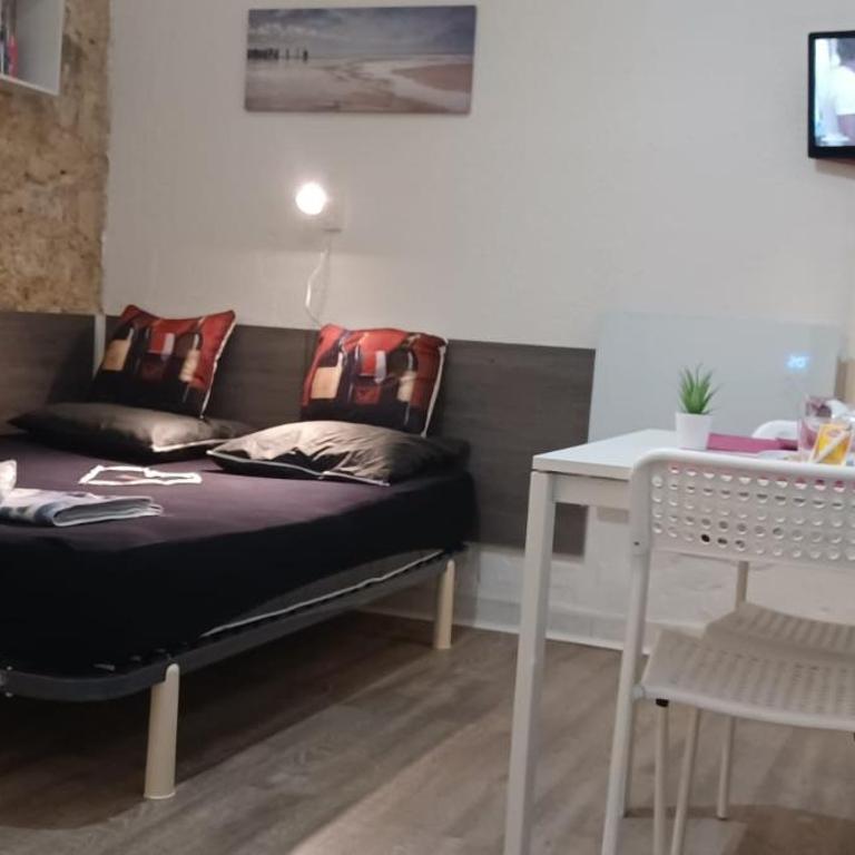 Studio Coeur de Bordeaux Terrasse Wifi gratuit - Studio - 7