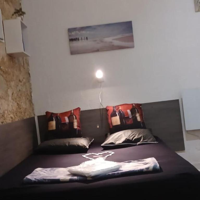 Studio Coeur de Bordeaux Terrasse Wifi gratuit - Studio - 9