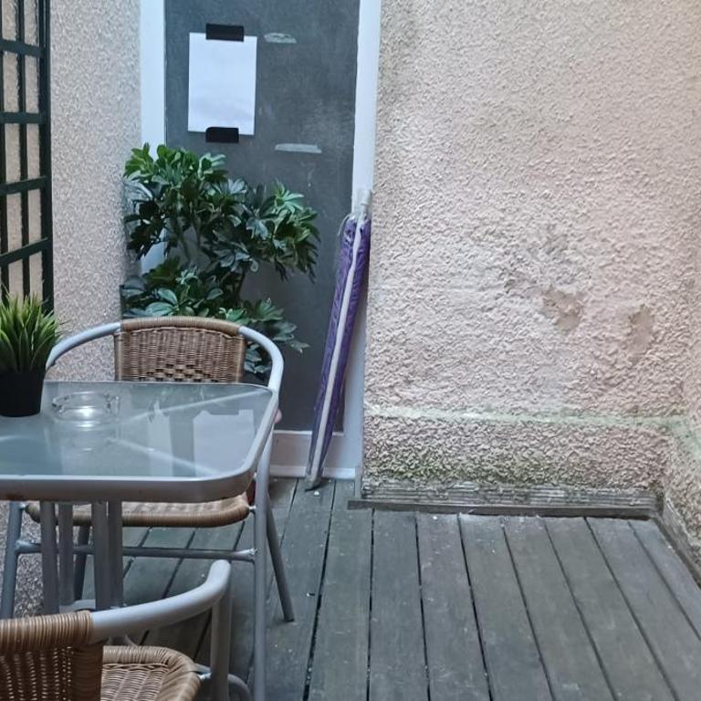 Studio Coeur de Bordeaux Terrasse Wifi gratuit - Studio - 13