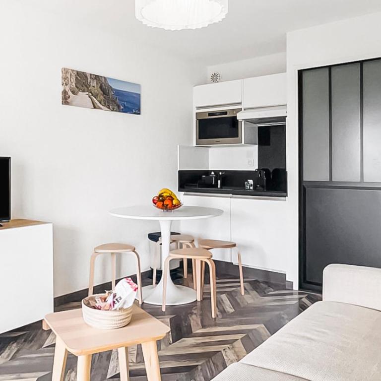 Studio, à deux pas des plages, terrasse et parking - Monolocale con Terrazza - 9