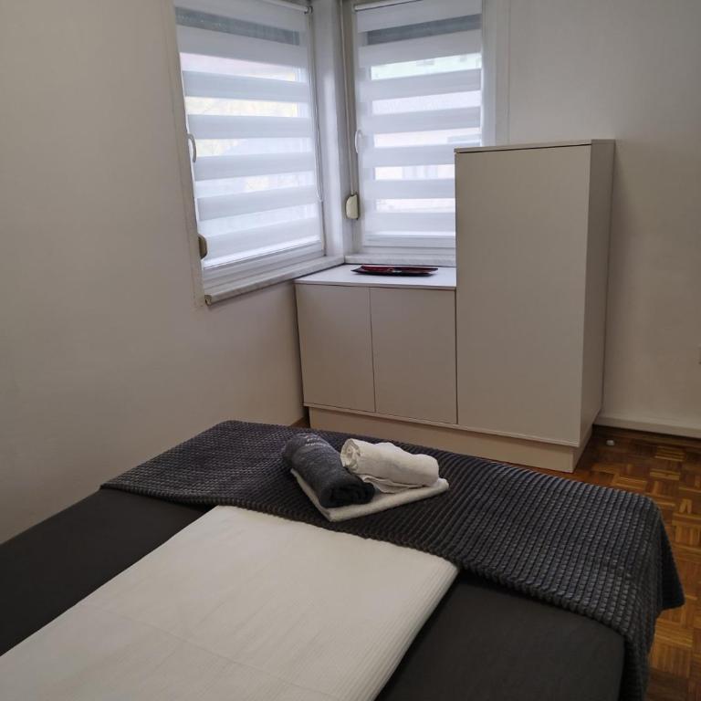 Lena Exclusive - Two-Bedroom Apartment - 31