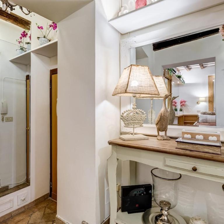 Piazza Navona Adorable Apartment - Appartamento con 1 Camera da Letto - 3