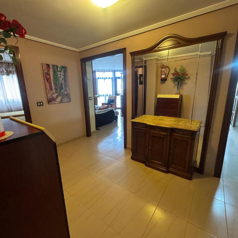 Piso grande en LLANES con garaje - Apartment - 3