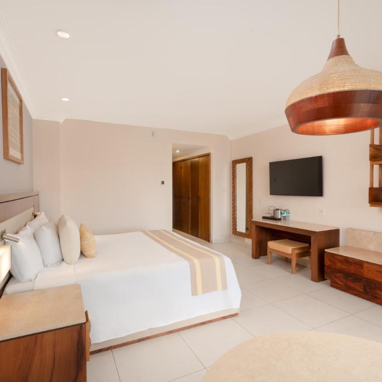 Royal Solaris Los Cabos - All Inclusive - Double or Twin Room with Partial Sea View - 3