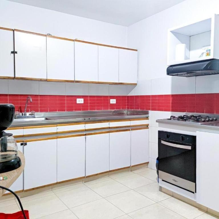 Hostal Casa Coliving Laureles Medellin - Double Room - 17