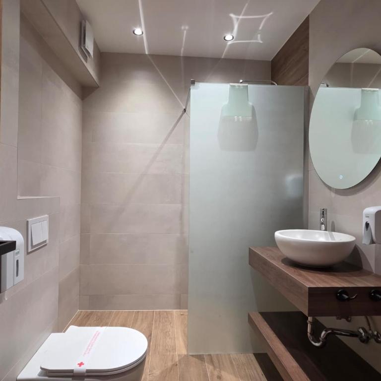 Horizont Aparthotel Jahorina - Junior Suite with Mountain View - 3