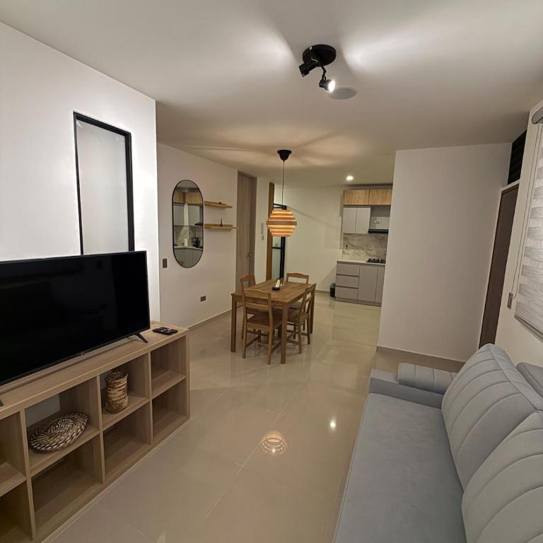 Confortable y acogedor apartamento en Itagüi - Two-Bedroom Apartment - 5