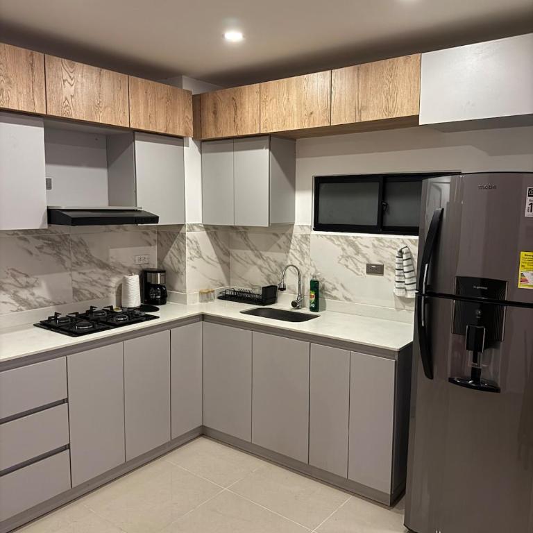 Confortable y acogedor apartamento en Itagüi - Two-Bedroom Apartment - 7
