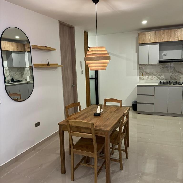 Confortable y acogedor apartamento en Itagüi - Two-Bedroom Apartment - 30