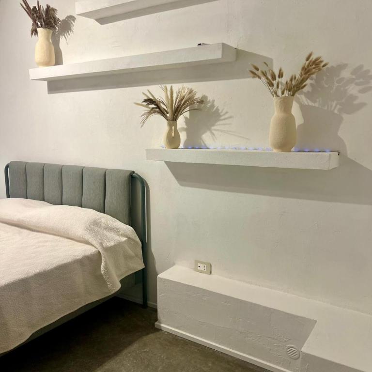 Bareasy - One-Bedroom Apartment - 4