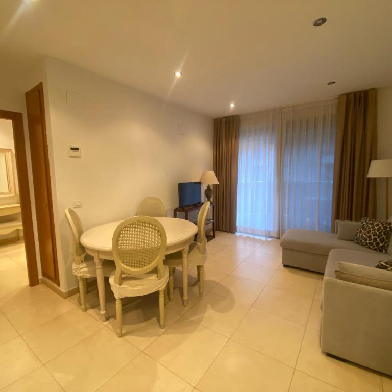 Apartamento en primera línea de playa 38 - One-Bedroom Apartment - 2