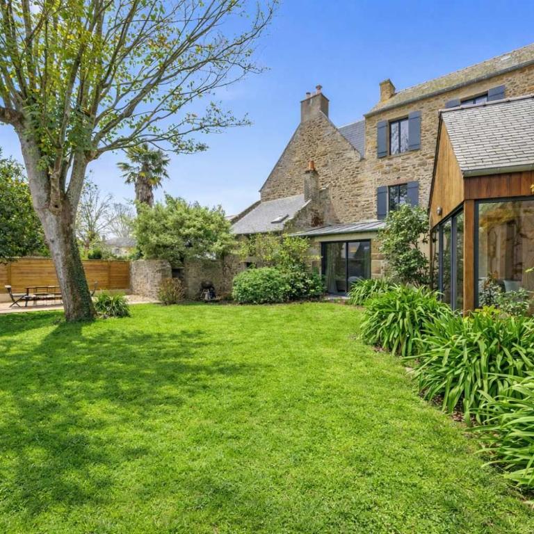 Les Marquises large renovated house with garden - Casa - 14