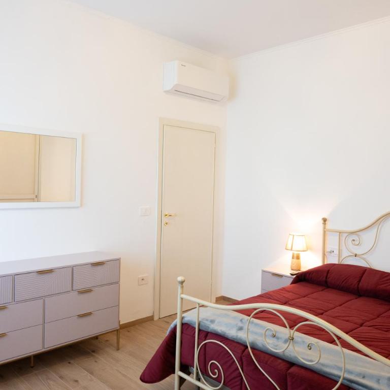 Casa del Mar - Modern 3BR - 100m to Beach - Three-Bedroom Apartment - 10