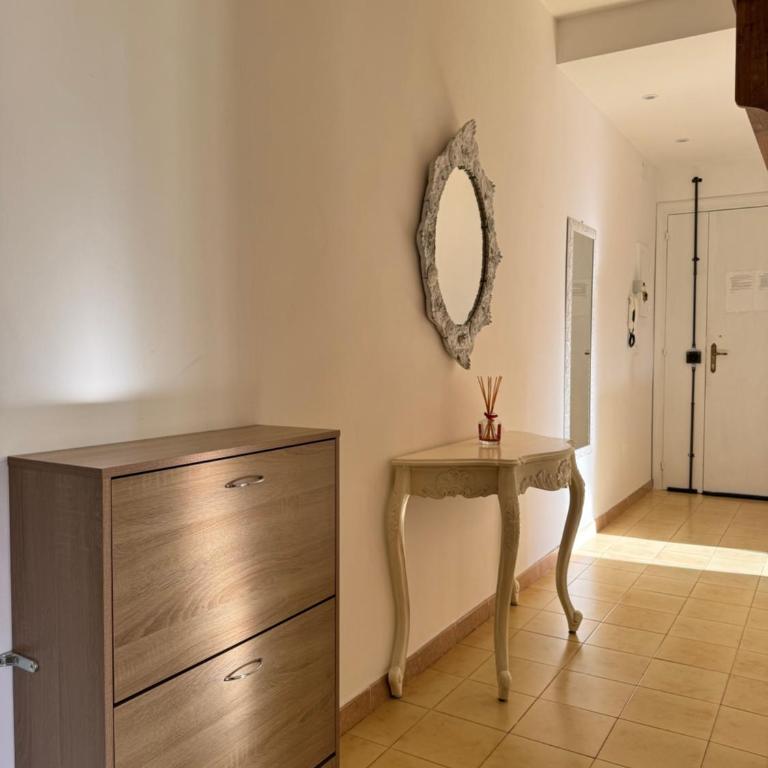Relais Apartment - Two-Bedroom Apartment - 12