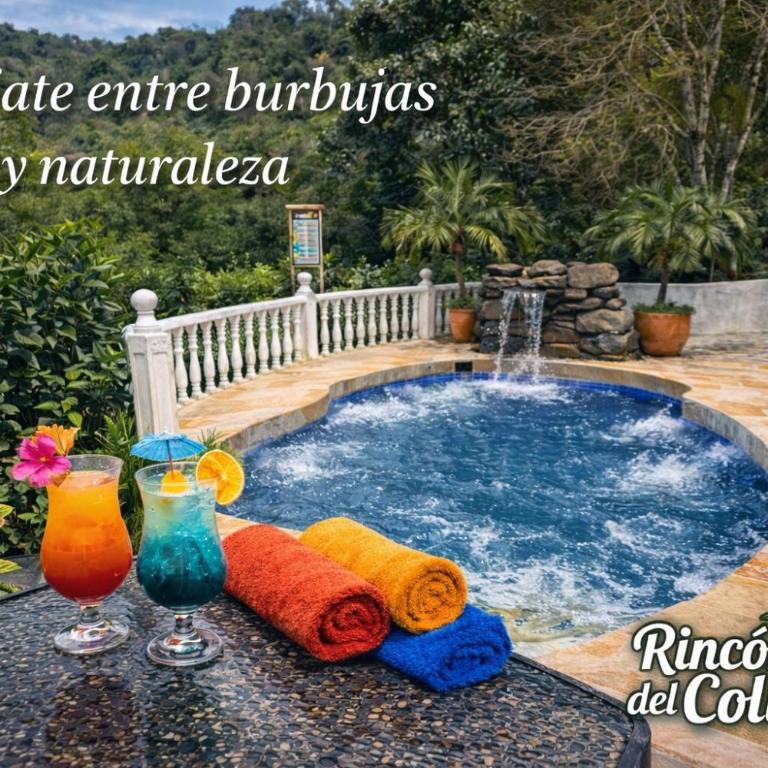 Rincón del Colibrí - Double Room with Park View - 7