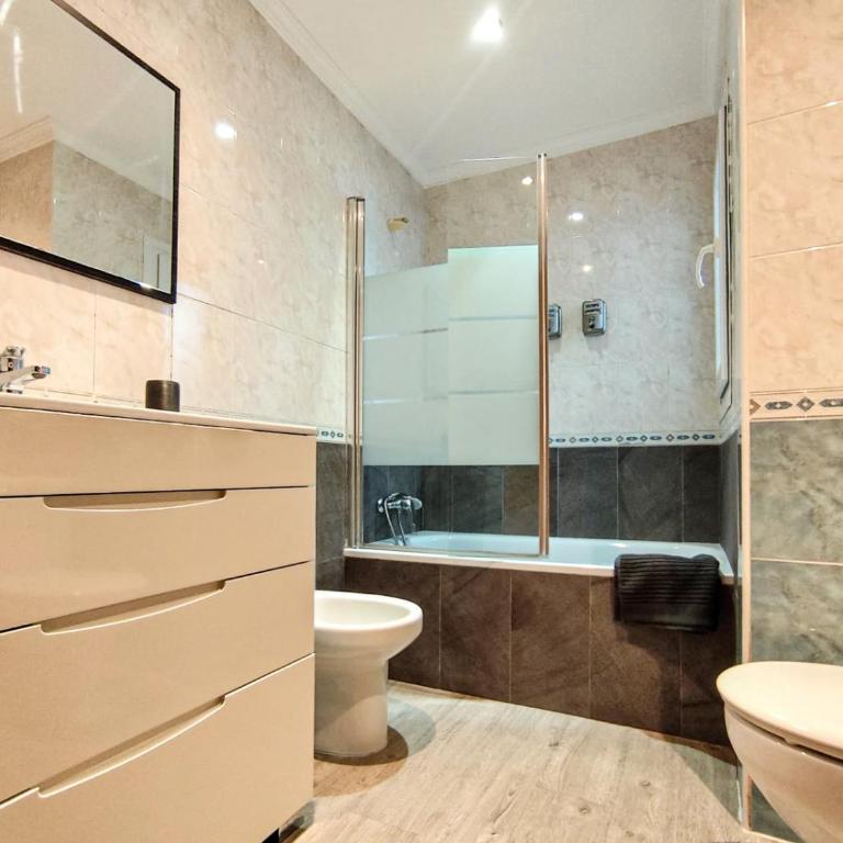 3BR Apartment Málaga Center - Ideal Groups - 6 pax - Apartamento de 3 dormitorios - 28