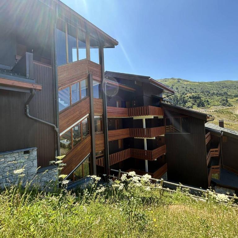 Charmant appartement avec balcon, WIFI et ascenseur à Méribel - Studio - 14