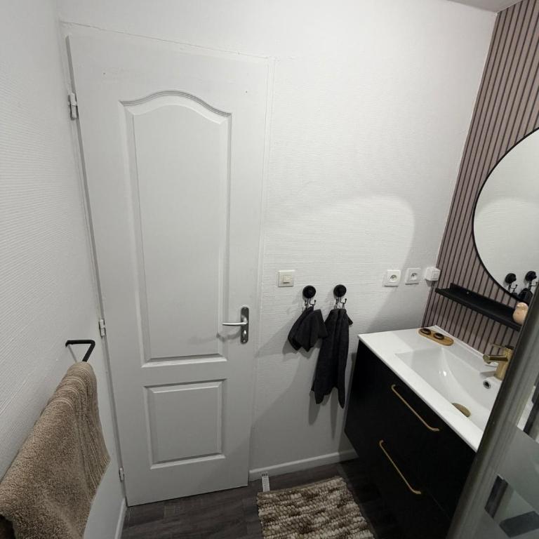 Petit appartement charmant - Apartment mit 1 Schlafzimmer - 12