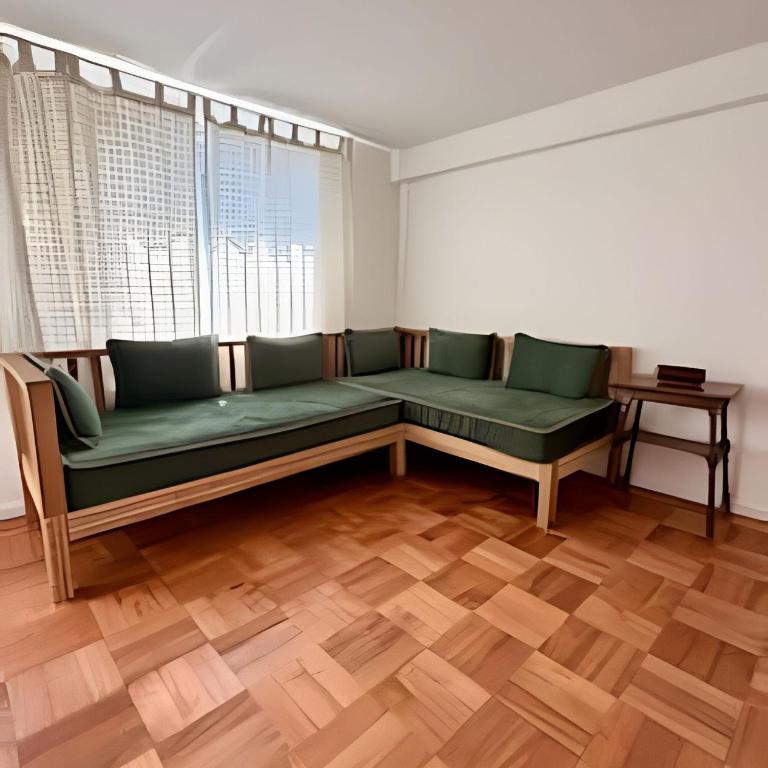 Cómodo 3D con jardín en el corazón de Vitacura - Three-Bedroom Apartment - 27