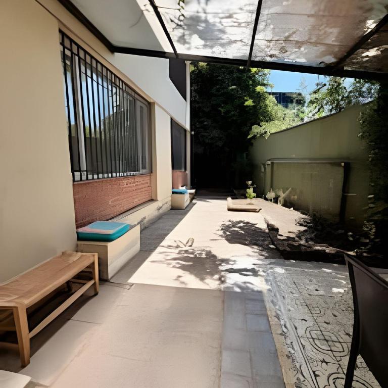 Cómodo 3D con jardín en el corazón de Vitacura - Three-Bedroom Apartment - 36