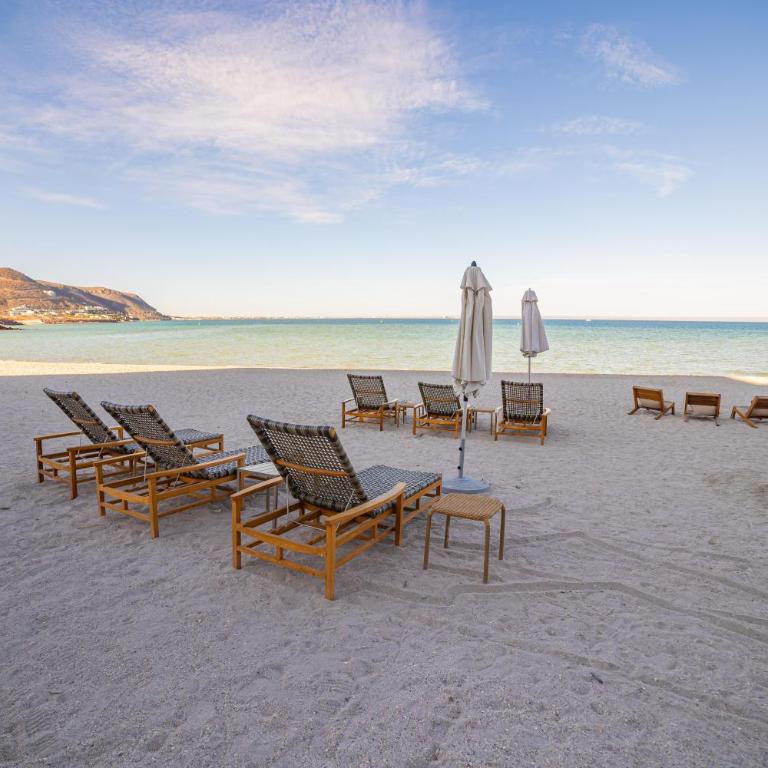 Luxury Oceanfront Villa 7 at Puerta Cortes Resort with Beach Club, Jacuzzi & Golf Cart - Villa - 3