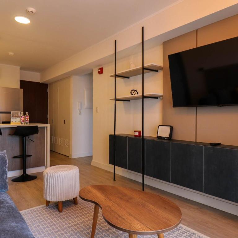 San Martin Living 2BR with Balcony in Miraflores - Apartment - 8