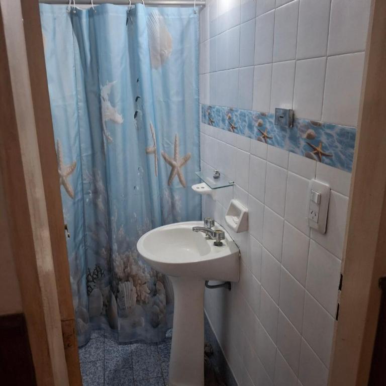 Disfruta de la mejor ubicación Santa Teresita 41 y 2 a 100mts del mar una cuadra del centro - Apartamento de 1 dormitorio - 7