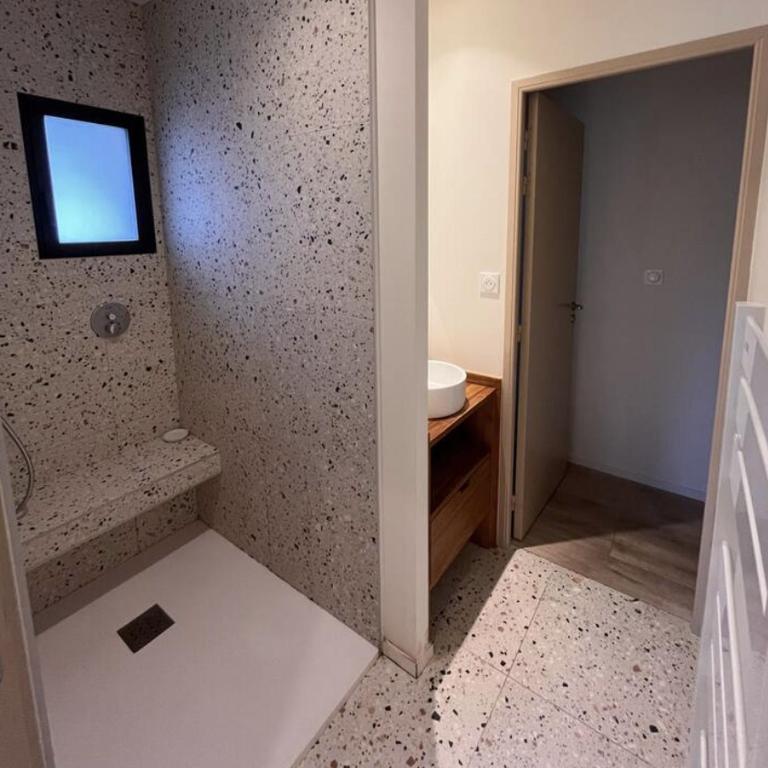 Villa Tango - piscine privée et 3 chambres - Marseille - Villa - 11