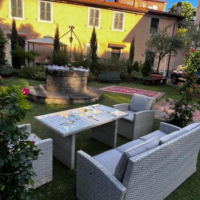 Palazzo Dasso - Appartamento Familiare con 2 Camere da Letto - 15