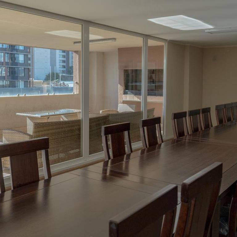 DEPARTAMENTO PREMIUM en Chillán Centro, full equipado, cómodo, con estacionamiento, factura para empresas, wifi de alta velocidad - One-Bedroom Apartment - 27