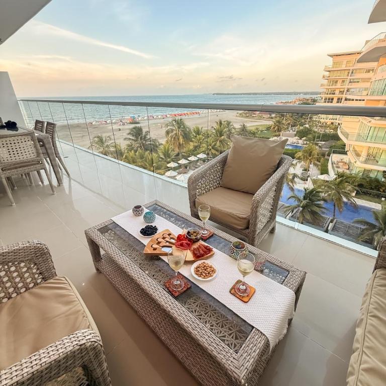 Exclusivo condominio con salida directa al mar - Two-Bedroom Apartment - 30