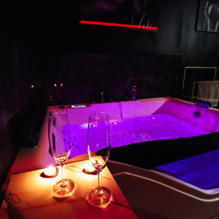 Secrets d'Aix Suite Jacuzzi & Vue Casino - Appartamento con 1 Camera da Letto - 2