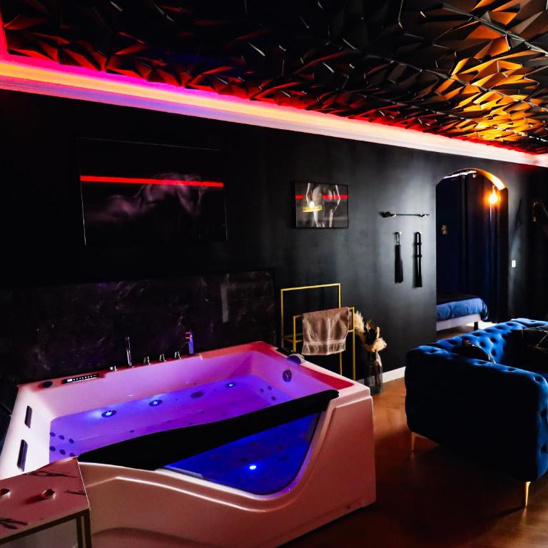 Secrets d'Aix Suite Jacuzzi & Vue Casino - Appartamento con 1 Camera da Letto - 1