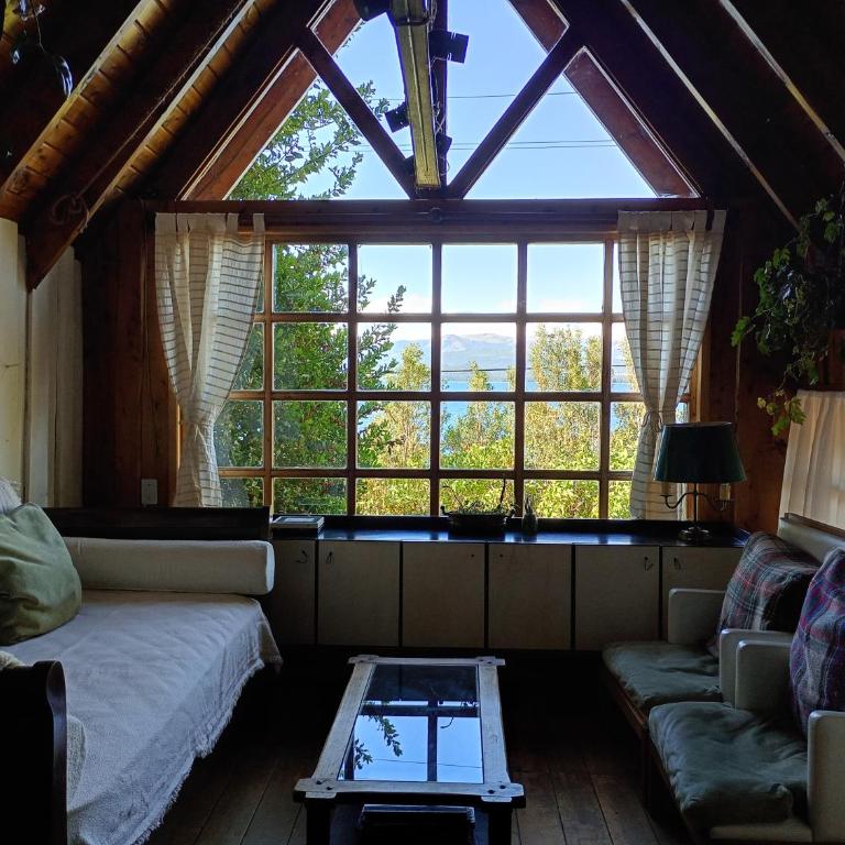 Casa Patagónica con Vista al Lago y Jardín Ideal Familias en Bariloche - Casa de 3 dormitorios - 16