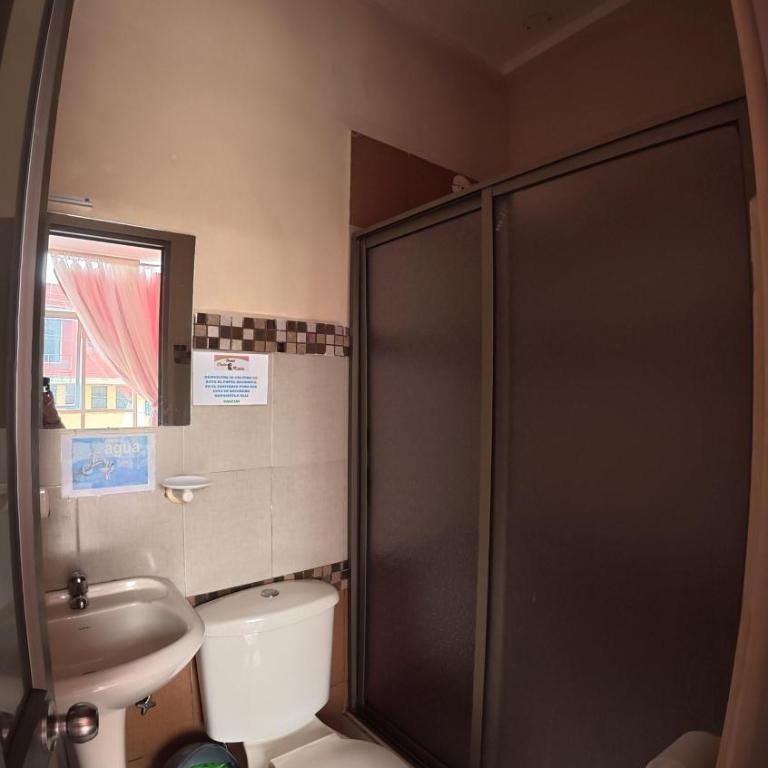 Hostal Onix Kala - Quadruple Room - 2