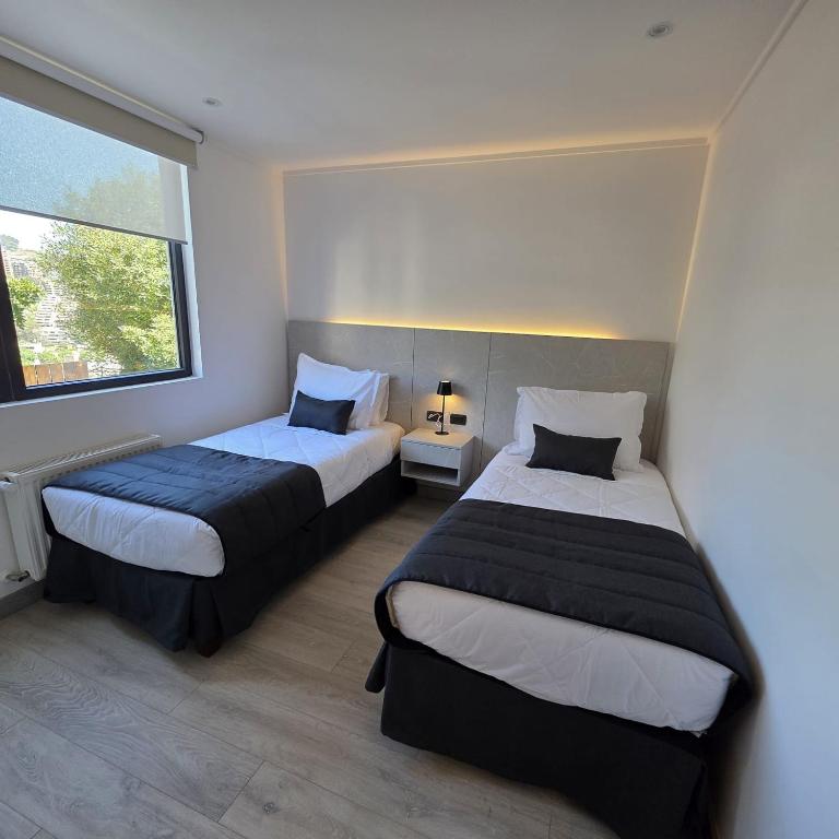 Arka Hotel - Quadruple Room with Private Bathroom - 7