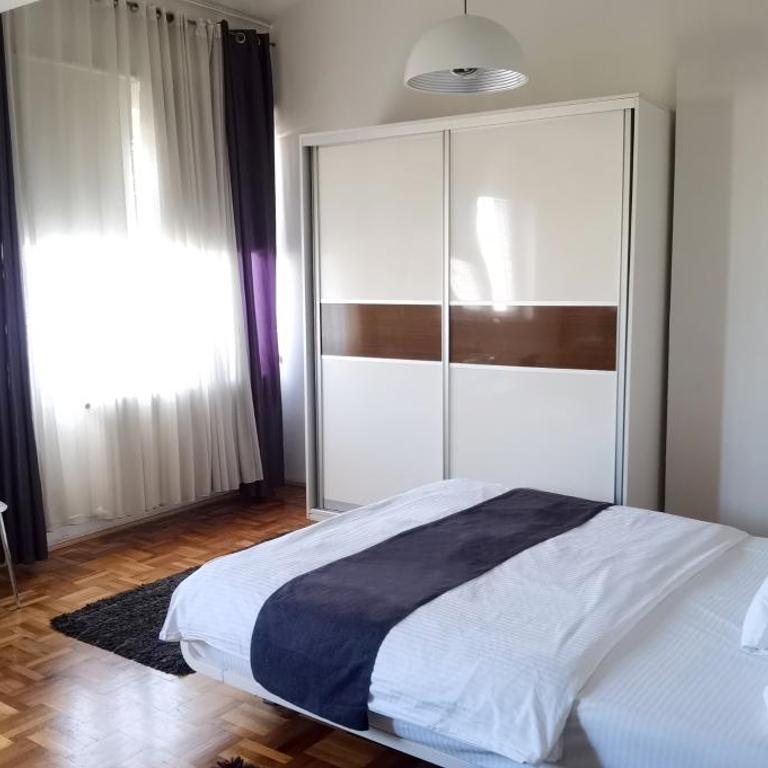 Nice Studio with FREE Parking - One-Bedroom Apartment - 6