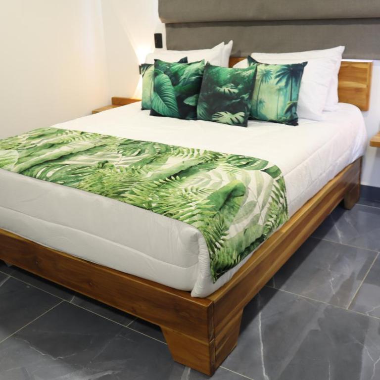 GIO Green Hotel Girardota Medellin - Double Room with Mountain View - 5