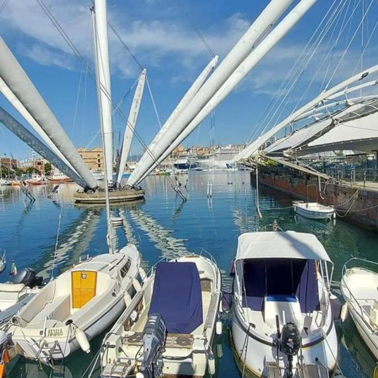 Mattina Fresca Apartment-2 Bedrooms near Principe Station - Two-Bedroom Apartment - 4