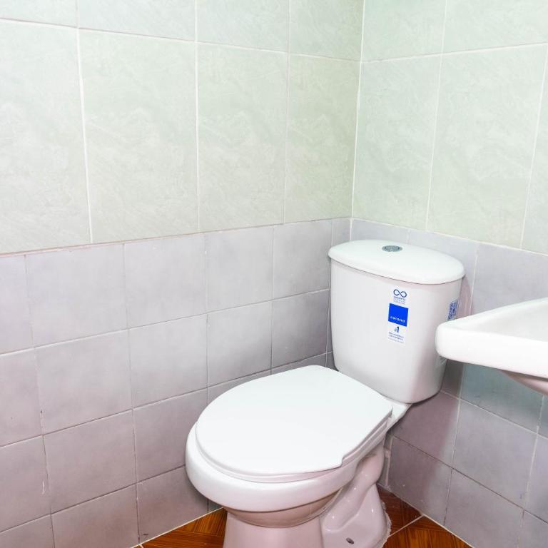 Hotel Familiar - Habitación Doble con baño privado - 8