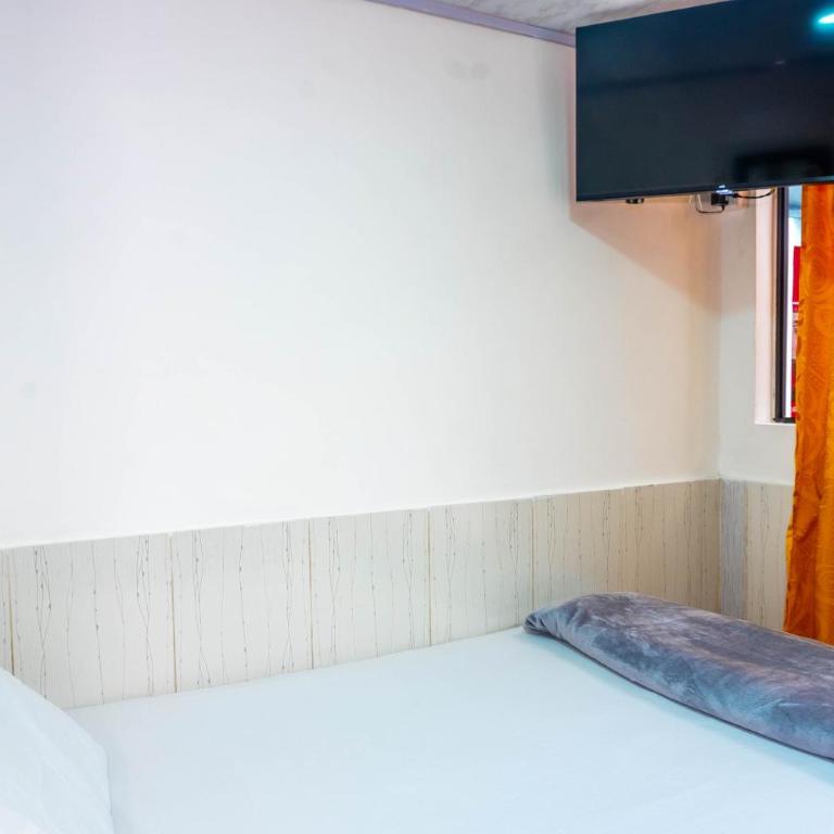 Hotel Familiar - Habitación Doble con baño privado - 4