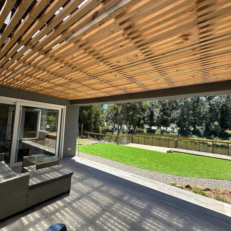 Amplia casa al borde del río Pingueral - Three-Bedroom House - 6
