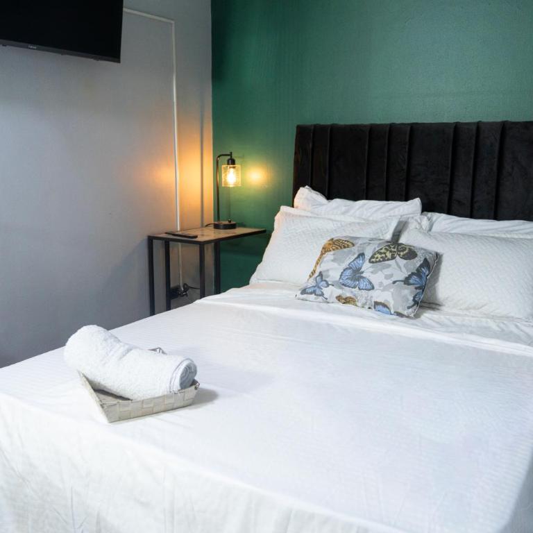 Bravas Medallo - Standard Double Room with Shared Bathroom - 10
